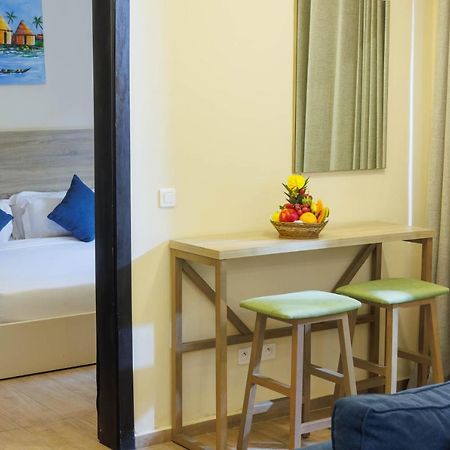 Silver Moon Hotel Abidżan Zewnętrze zdjęcie