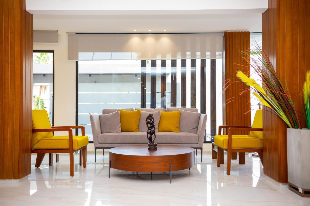Silver Moon Hotel Abidżan Zewnętrze zdjęcie