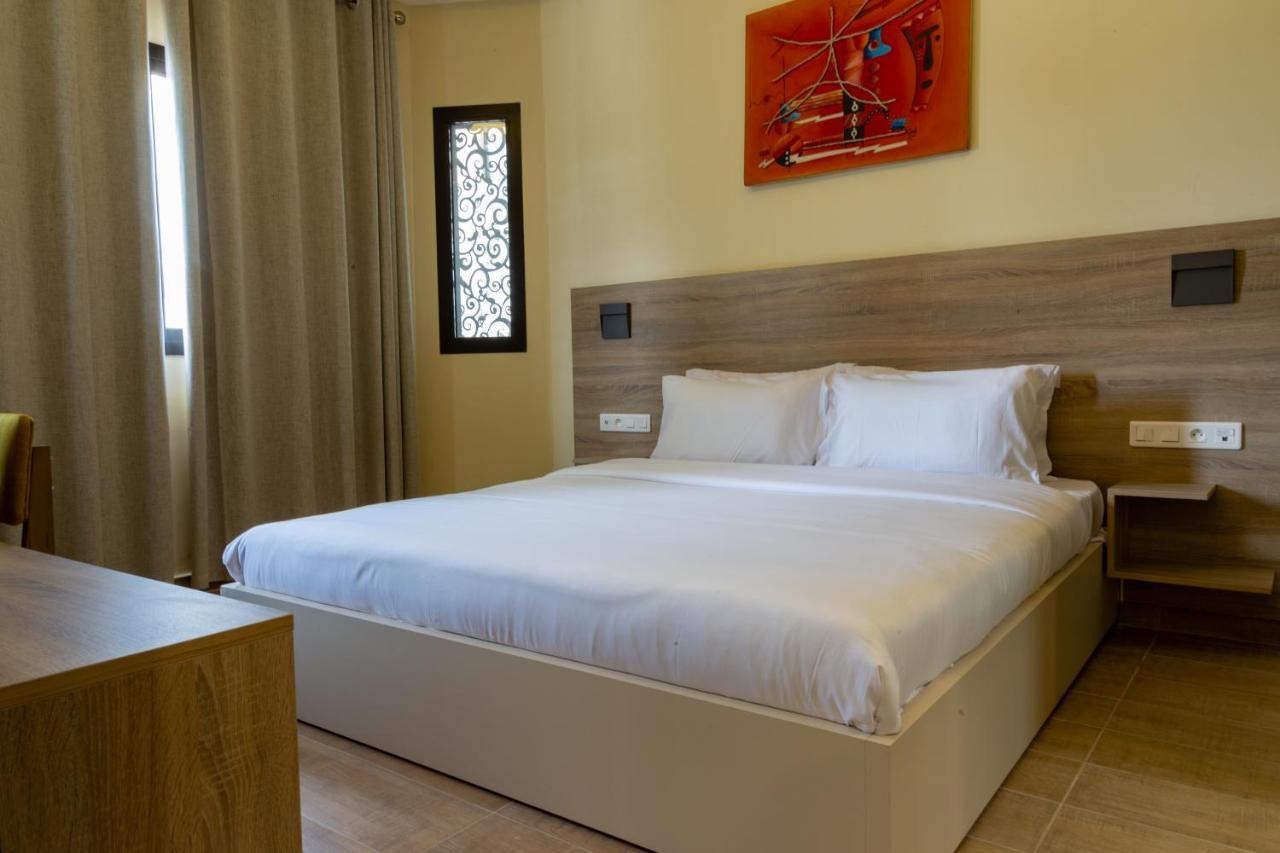 Silver Moon Hotel Abidżan Zewnętrze zdjęcie
